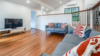 Treetops On The Bay - Water Views - Hardys Bay - 7