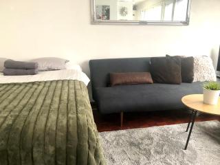 Sweethome Studio 48 City Center Аlbertinkatu - Helsinki - 6