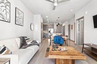 Cozysuites PHX RORO Gym, Pool, Pets, Parking! #10 - Phoenix - 8
