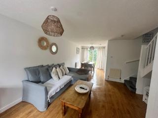 3 Bedroom House 2 stops from London Bridge - 7