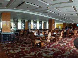 Five Premiere Hotel - Samarinda - 4