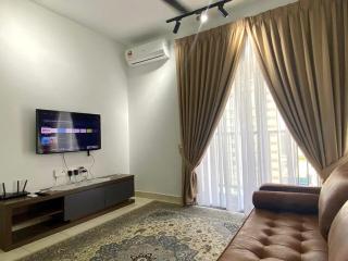 Tifa Home, Alanis Residence Kota Warisan KLIA Sepang Netflix - Sepang - 0