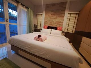 Jacuzzi Pool Villa - Ban Huai Yai - 6