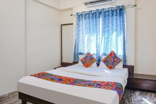 FabHotel Gokul Lodge - 7