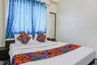 FabHotel Gokul Lodge - 5