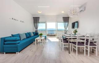 Lovely Apartment In Dramalj - Dramalj - 9