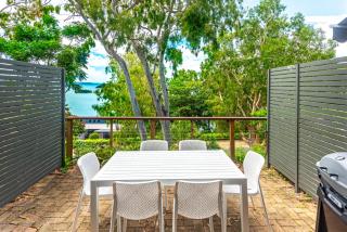 Sunset Waters Apartments - Hamilton Island - 1