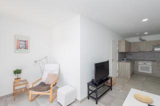 Lightbooking Apartamento con terraza en playa de Arinaga - Agüimes - 3
