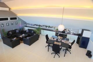 Beautiful Penthouse w/ incredible views, pool, & cinema room! - Canggu - 5