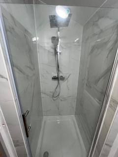 Cozy two bed in Brixton next to station - London - 4