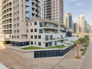 3 bdr apartment with amazing view in Marina Wharf - 8
