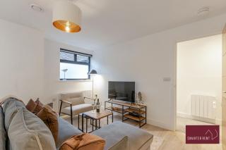 Wokingham - 2 Bedroom - Refurbished 1st Floor Flat - Wokingham - 5