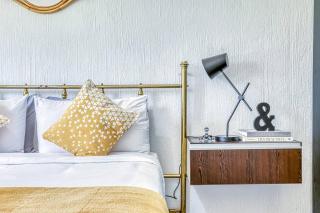 Modern Spanish House-3br-pool-solar-samrand - 8