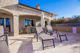Beautiful Villa Dominika with Private Pool - Kaštelir - 5