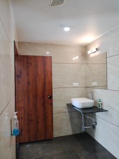Unique Couple Friendly Stay - 8