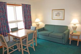 Mariner Inn And Suites - 8