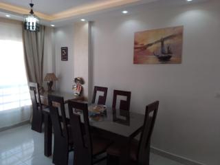 شقة بمدينتى - 2