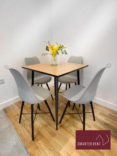 Eton, Windsor - 1 Bedroom Ground Floor Apartment - Parking - Eton - 7