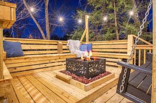 The Family Stone Luxe Cabin Sleeps 12 Hot tub Dogfriendly Dollywood - 7