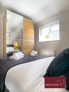 Ascot - Immaculate 2 bed House with parking - Ascot - 6