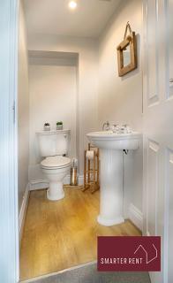 Ascot - Immaculate 2 bed House with parking - Ascot - 1