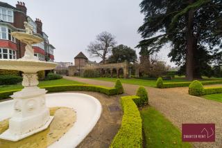 The Gazebo - London - 1