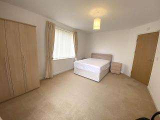 Parc y Bryn Serviced Apartments - 1