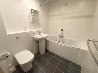 Parc y Bryn Serviced Apartments - 9