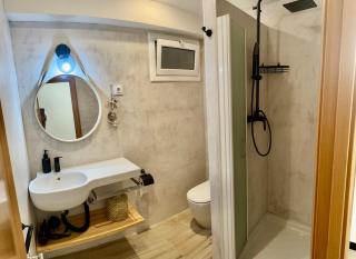 Cala Salions, Chalana I - Girona - 4