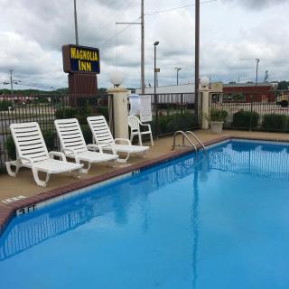 Magnolia Inn - Holly Springs - 0