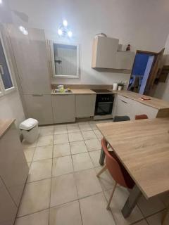 Jolie maison de ville au calme - 5