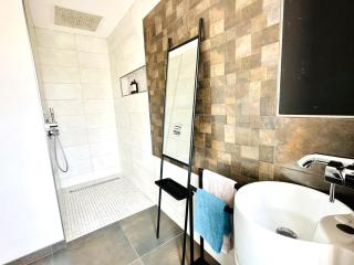 Bel appartement rénové avec goût et idéalement situé dans le centre-ville - Les Sables-dʼOlonne - 6