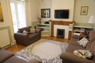 Midsomer Manor, Sleeps 16, Hot Tub, Near Bath - 1