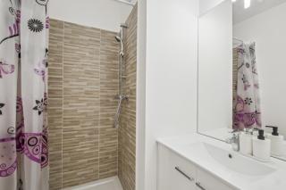 Chic and spacious apart with parking - 2
