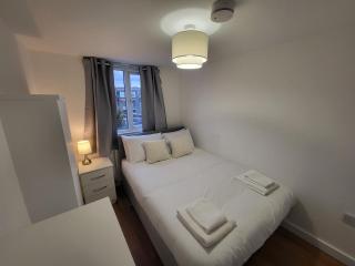 Central 5BR Retreat - Walk to Tube, Explore London - Londen - 8