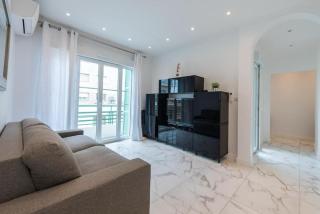 LOUIS GALLET Centre JUAN LES PINS 50m des plages - Antibes - 1