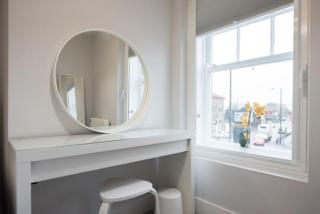 Modern,central 1 bedroom flat - Brentwood - 8