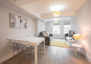 Modern,central 1 bedroom flat - 2