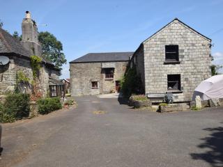 2 Bed in Bodinnick By Fowey PC066 - Lanteglos - 0