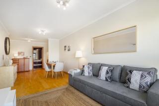 Spacious 2BR apartment with free parking in Lisbon by Soulplaces - Lissabon - 6