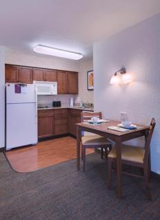 Residence Inn Columbia - Columbia - 9