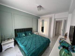 Luxe Central Apt: Free Parking - Oradea - 9
