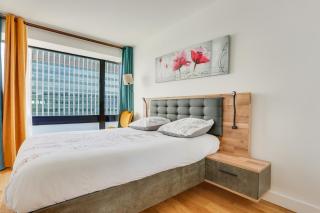 Paris luxury Apartment 75m2 with Eiffel Tower View, metro 1 min, parking - 7