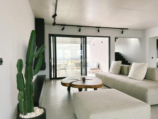 OLO Penthouse by 8essentially - Chania - 1