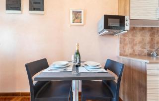 Nice Apartment In Vir With Kitchen - Vir - 3