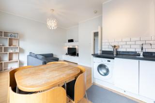 Special Offer! Bright & Central Apt - Up to 4 - London - 1
