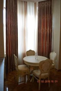 Classical apartment in heart of Baku - 2