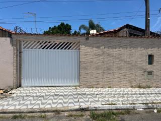 Casa simples, ampla e confortável a 5 min da praia - Praia Grande - 8