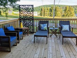 The Bumble Bee Hive 7-Bedroom House w/ Hot Tub - Accident - 6