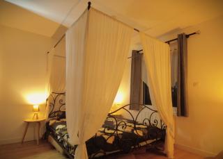 Love room avec jaccuzzi - Mormant - 2